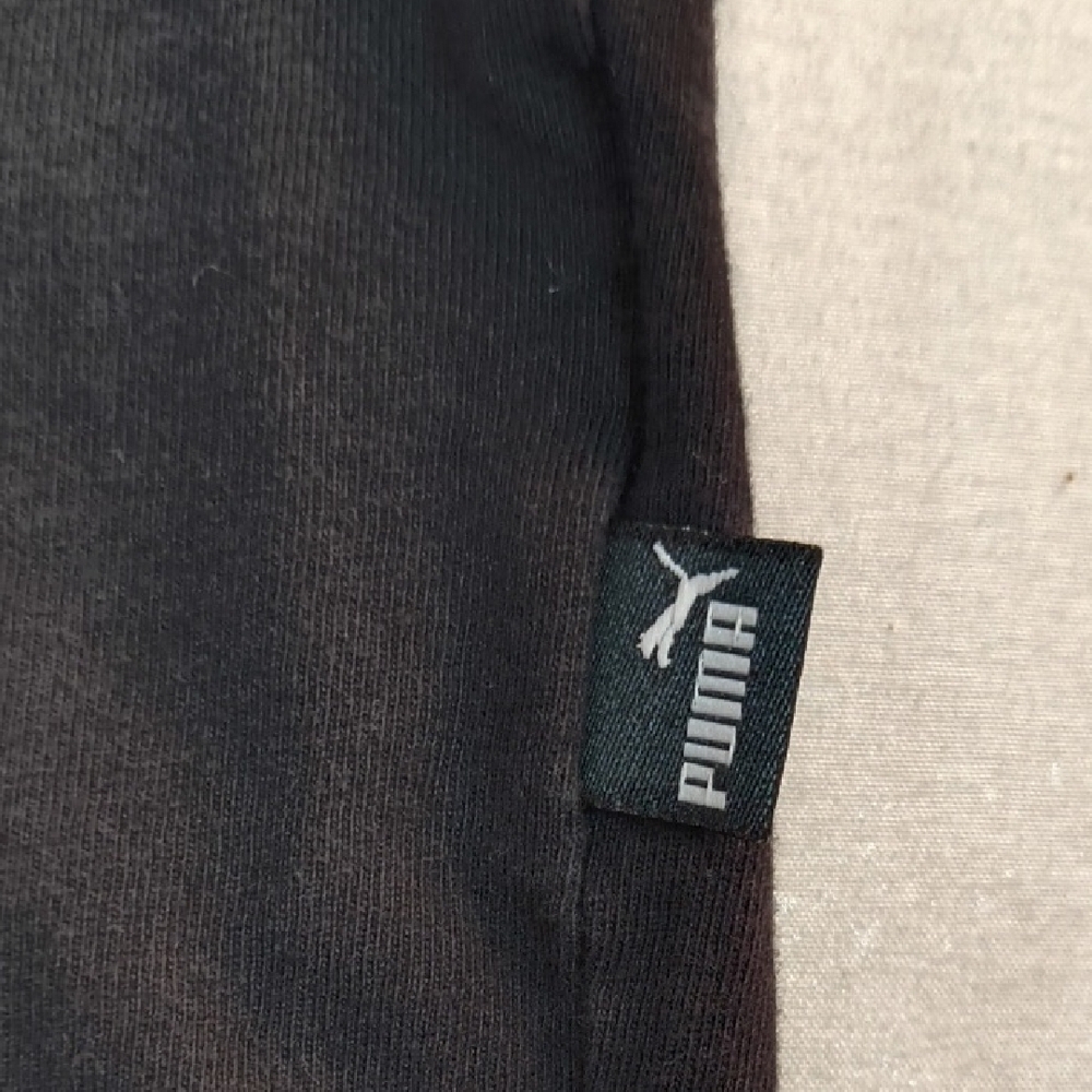 Puma Men's Black Graphic Tee , Size M - Picture 7 of 9